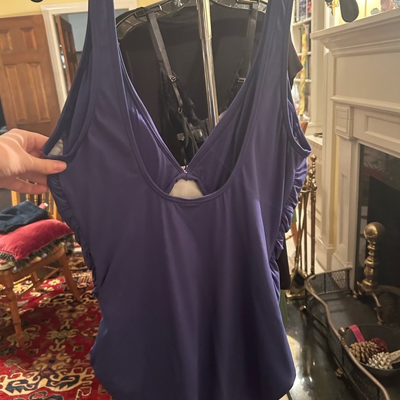 Blue bathing suit - Picture 2 of 2